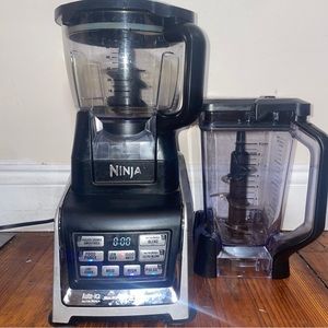 Ninja Blender Duo 72-Oz. And 64-Oz Blender Duo BL641 Auto -iQ